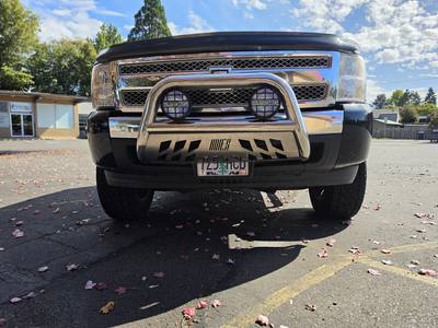 2009 Chevy Silverado, photo 3